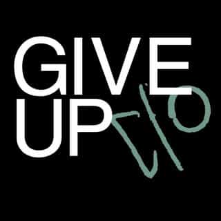Give Up Clo logo