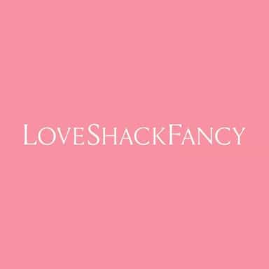 LoveShackFancy logo