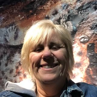 Pink tiful of LOVE logo