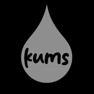 Kums Chocolate logo