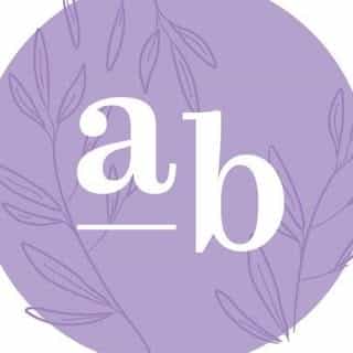 Akaia Blends logo