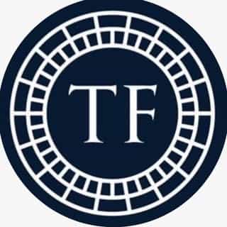 Traynor Furnishings logo