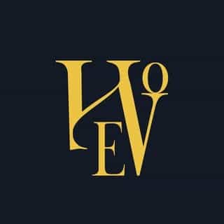 WEWOOWEWOOWEE logo