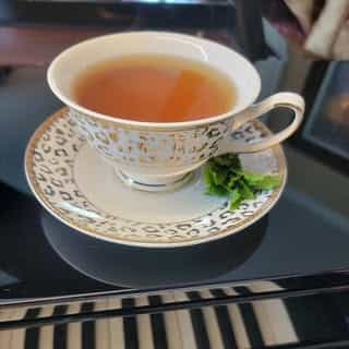 The Aristocratish Tea Company logo