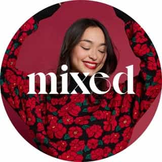Mixed by Nasrin logo