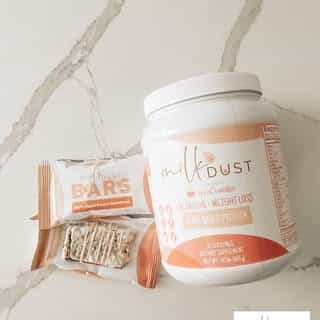 MilkDust for Moms logo