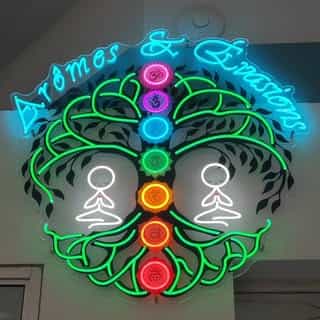 Arômes et Évasions logo