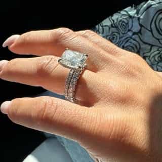 GREAT AMERICAN JEWELRY ONLINE logo