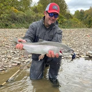 Chagrin River Outfitters logo