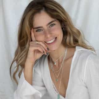 Shak-it jewelry logo
