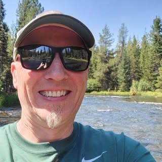 Purely Maxwell LLC logo