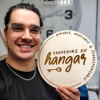 Souvenirs du hangar logo