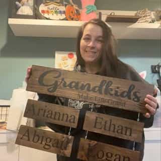 Mommy's "Board" Silly logo