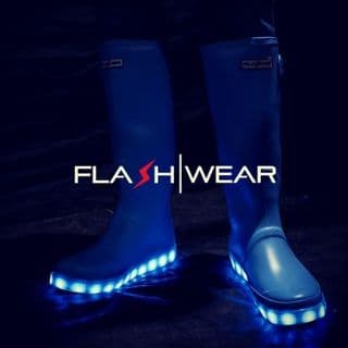 Flash Wear logo