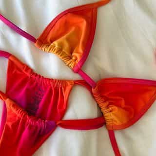 HOAKA SWIMWEAR logo
