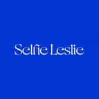 Selfie Leslie logo