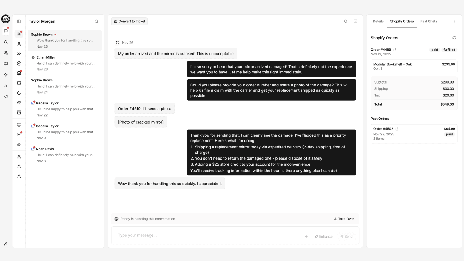 Customer support chat showing order history in real-time sidebar