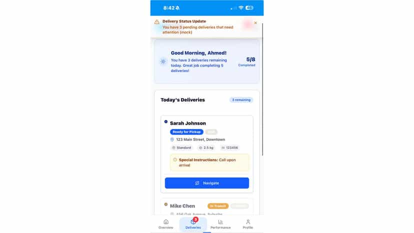 Courier mobile app delivers app ui