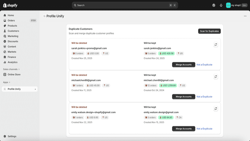 Dashboard comparing duplicate customer profiles side-by-side.